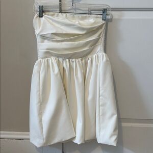 Elegant Cream Strapless Dress